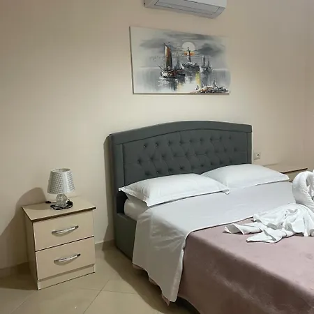 Hotel R Corovode