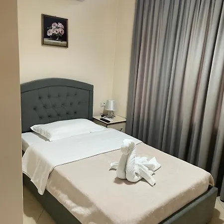 R Hotel